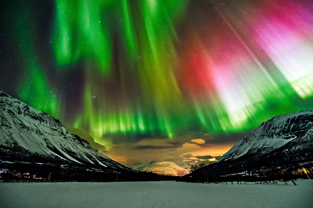 Polar Lights and More - My, Astrophysics, Planet Earth, Land, Planet