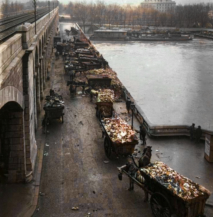 Fragments of History: Interesting and Rare Retro Photos of Europe. 20 Colorized Photos of the 20th Century. Part VI - My, Historical photo, Old photo, The photo, Colorization, Italy, Germany, France, England, Switzerland, Netherlands (Holland), 20th century, Great Britain, Europe, Longpost