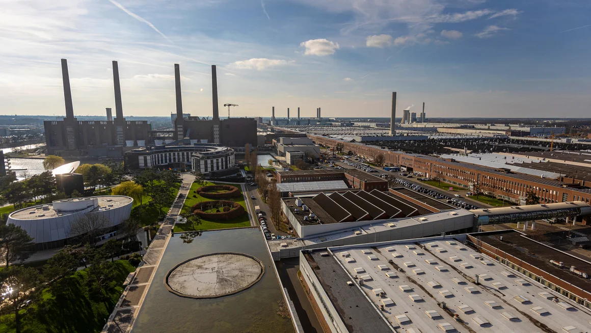 Volkswagen may close factories in Germany for the first time in history - Cnn, Germany, Volkswagen, Closing