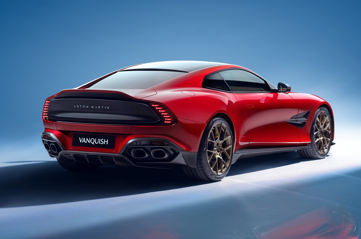 New Aston Martin Vanquish: continent eater with 835-horsepower V12. The new flagship of the British brand is presented - Technics, Inventions, Car history, Engine, Tuning, Spare parts, Aston martin, news, New items, Auto, Longpost