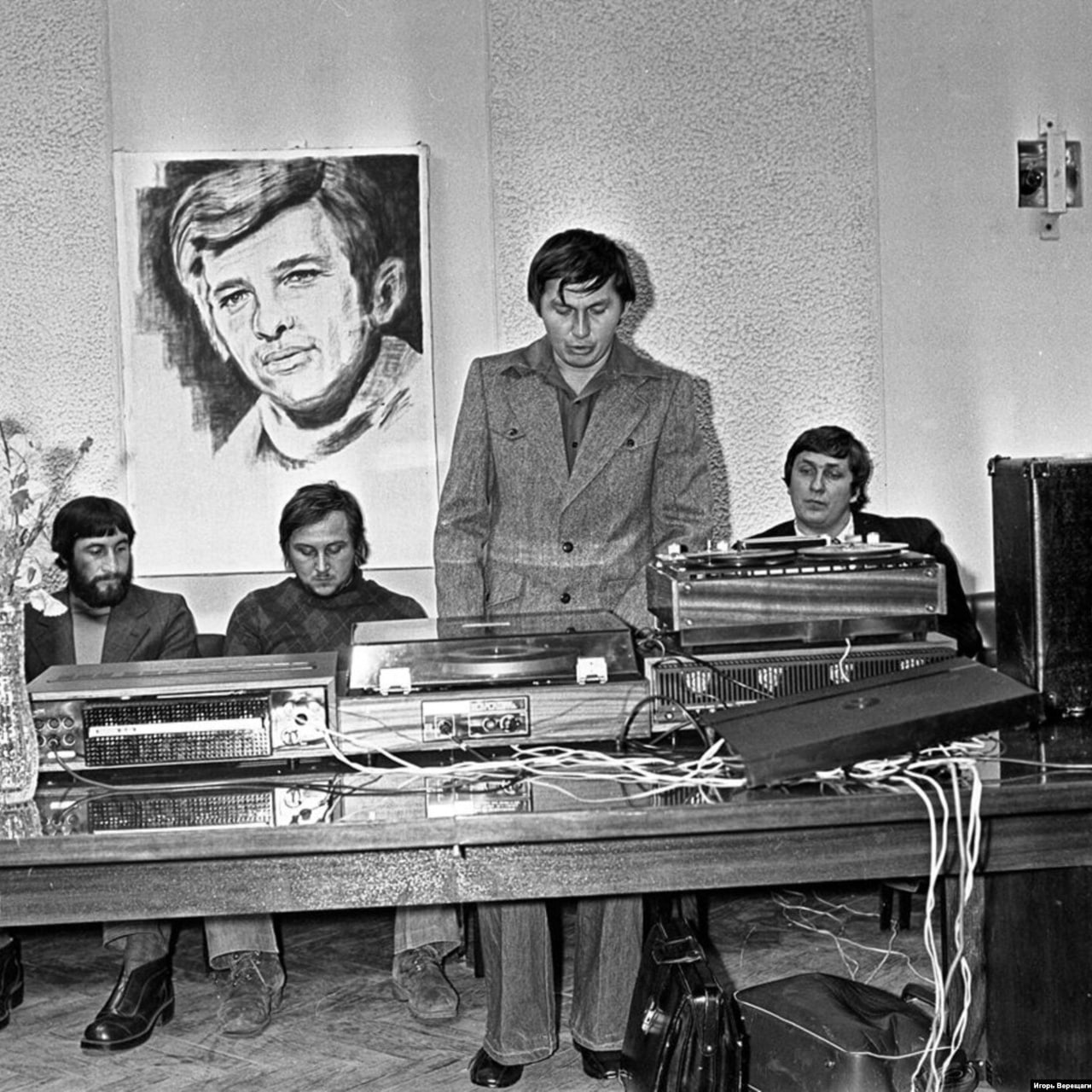 Siberian disc jockey. Photo by Igor Vereshchagin, Tomsk, 1979 - Tomsk, Siberia, Childhood in the USSR, the USSR, Made in USSR, 70th, Music, Musicians, Retro, Telegram (link)