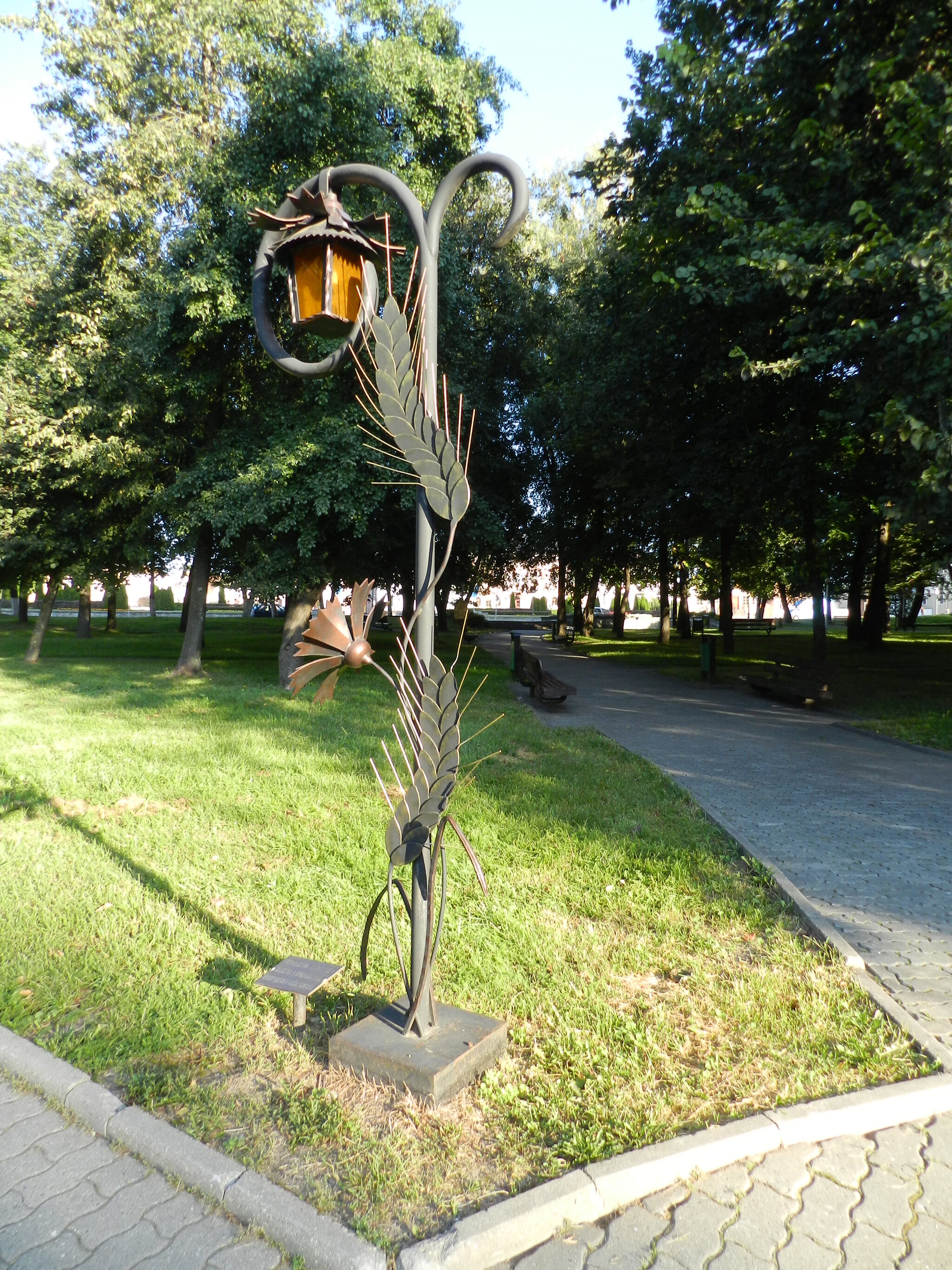 Another alley of lanterns - My, Road trip, Lamp, Republic of Belarus, Novogrudok, Longpost