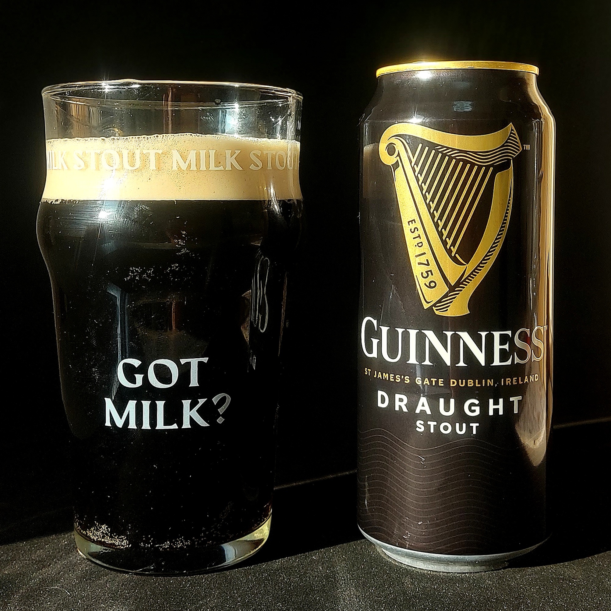 Guinness Draught & Guinness Draught 0.0% - Моё, Пиво, Пиво Гиннесс, Стаут, Безалкогольные напитки, Обзор, Мнение, Субъективность, Оценка, Арты нейросетей, Сравнение, Длиннопост