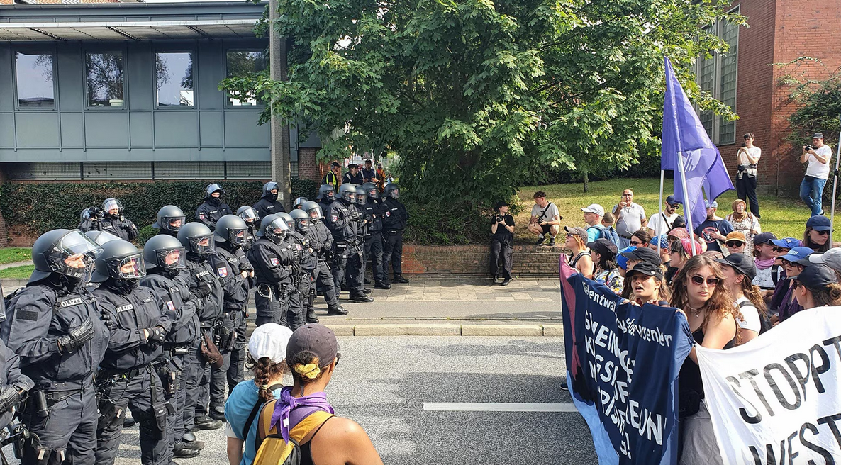 09/07/24 Germany: Over 1,000 people demonstrate against the arms industry - Politics, Germany, Keel, Militarism, Rheinmetall, Demonstration, Special operation, Gas, Israel, Longpost, news