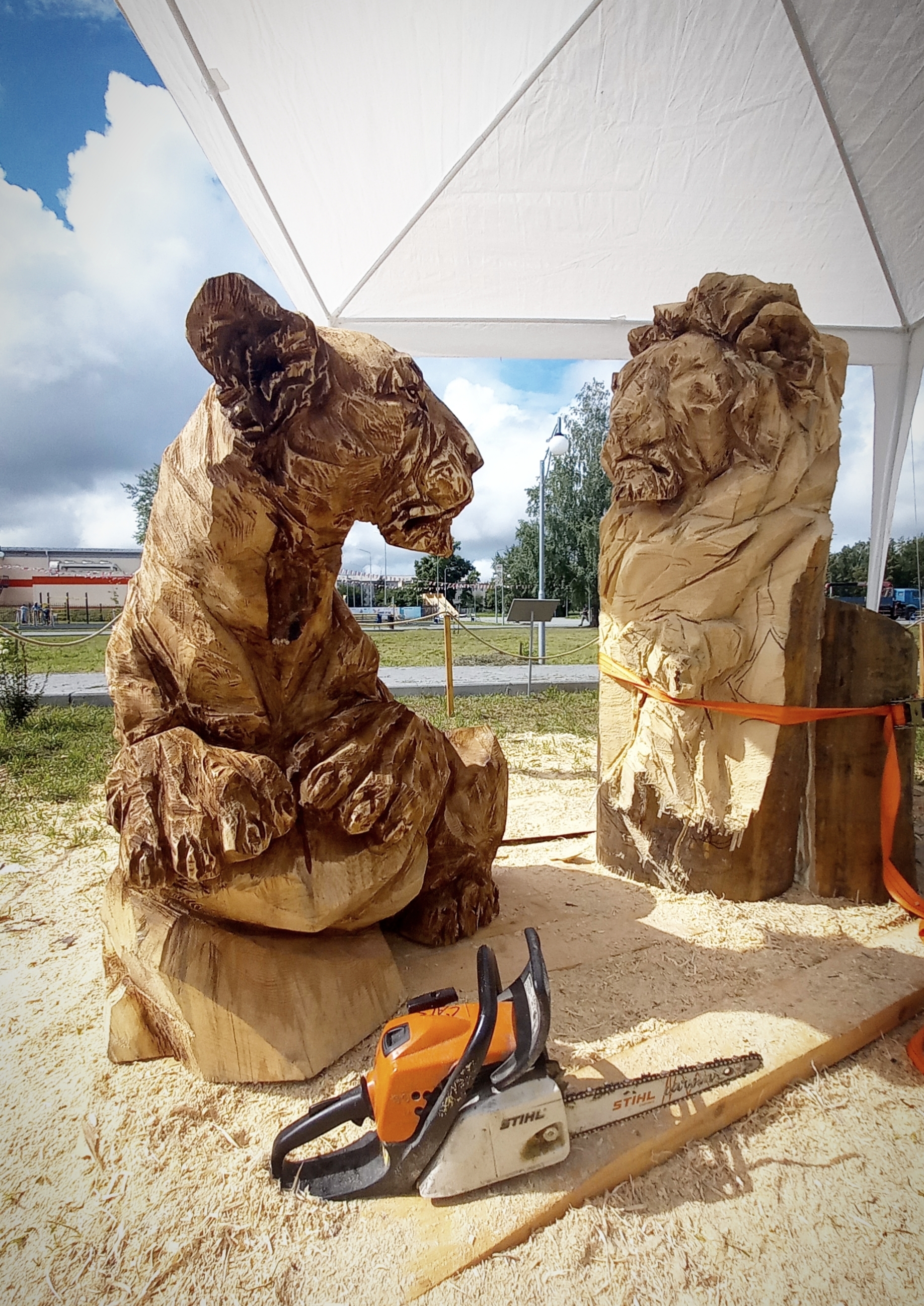 Wooden sculpture. Pride. Chainsaw wood carving - My, Wood carving, Wood sculpture, Woodworking, Art, a lion, Pride, Lion cubs, Lioness, Acrylic, Video, Youtube, Longpost