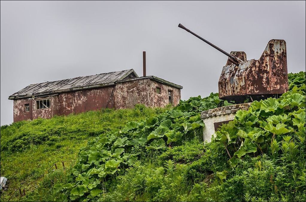 On the secret submarine base that required a 1-megaton explosion to create - My, the USSR, Military history, Abandoned, Fleet, Longpost