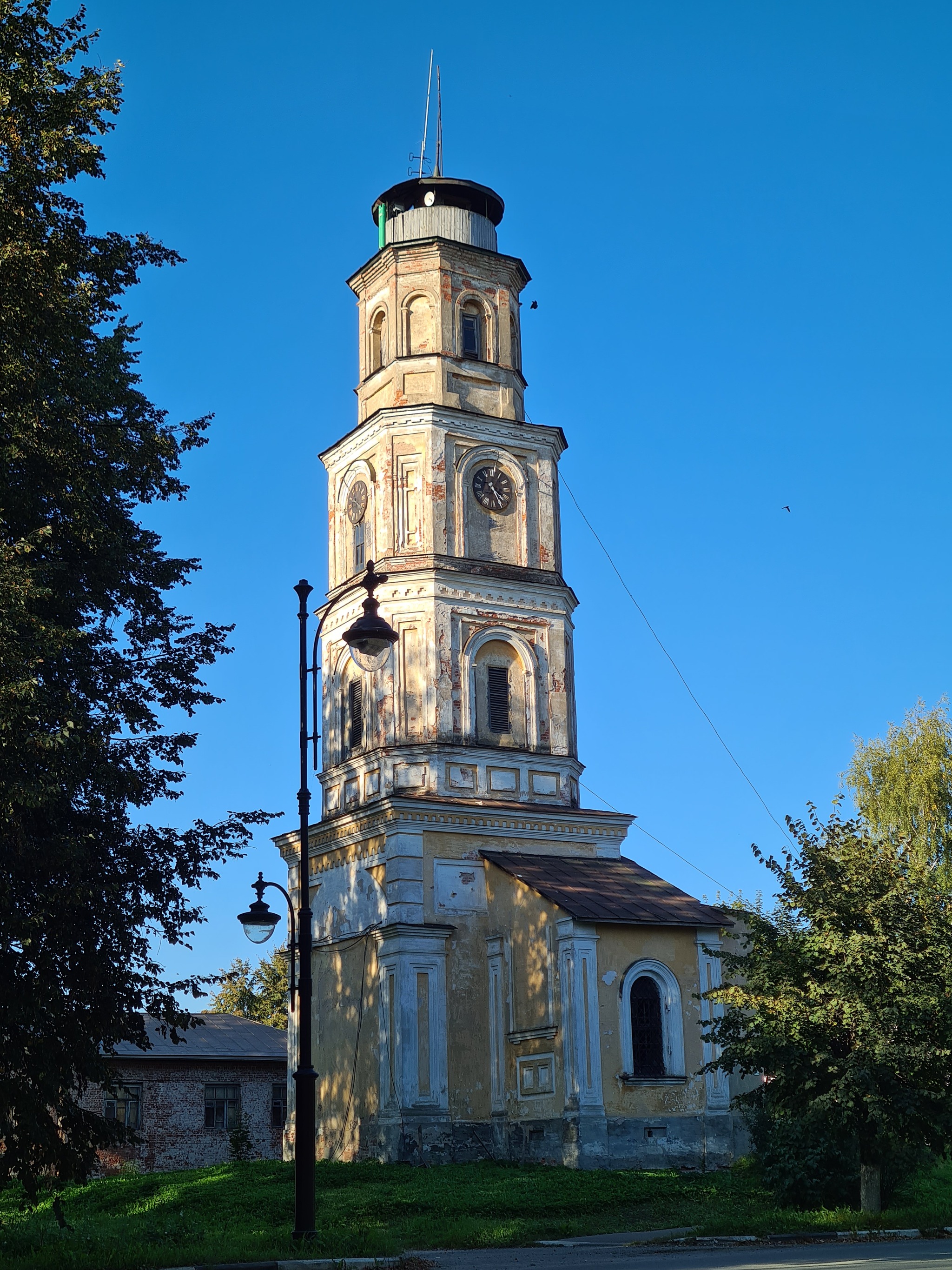 On the site of the bell tower in Rostov the Great there now stands a fire tower! - My, Cities of Russia, sights, Town, Gold ring of Russia, Rostov Kremlin, Bell tower, Longpost