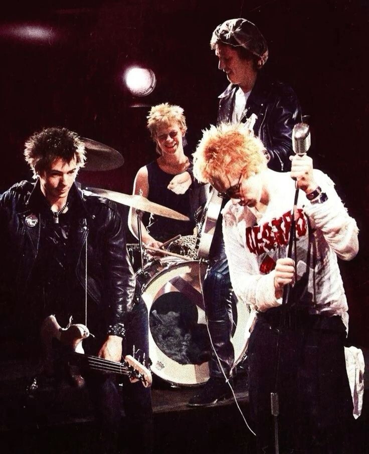 Sex Pistols - My, Sex Pistols, Punk rock, Musicians, Show Business, Video, Longpost, Youtube