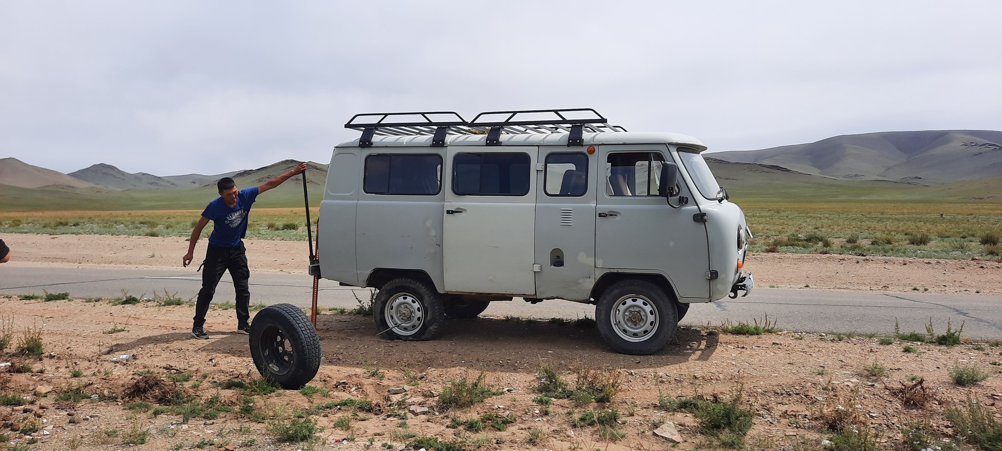 Mongolia on mad loaves - Mongolia, Vacation, Road trip, Longpost