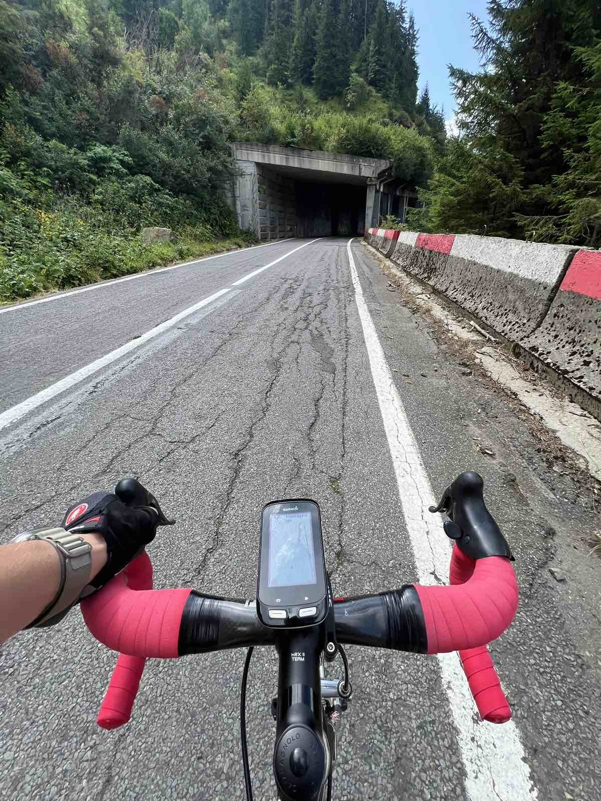 Transfagarasan by bike - My, A bike, TransfageraЕџ, Romania, Bike ride, Camping, Cyclist, Bike trip, Video, Longpost