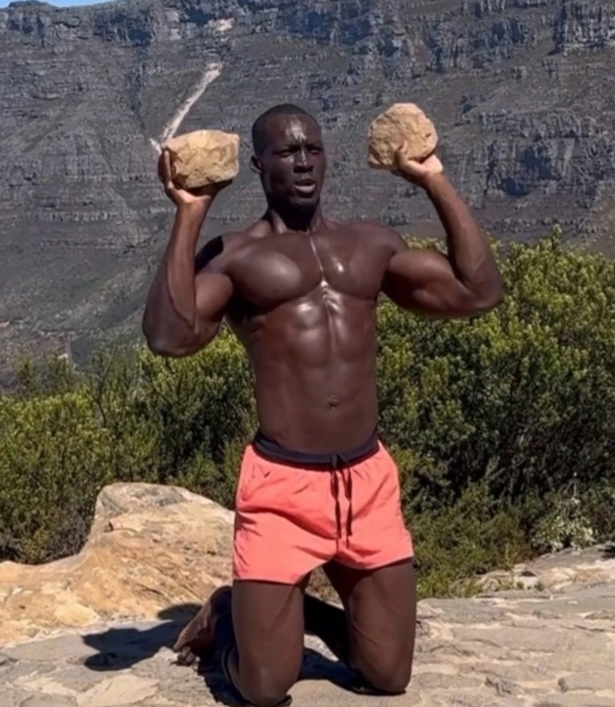 African athlete Mr. Wad. His training without a gym at +30, with manual means - Sport, Africa, Longpost