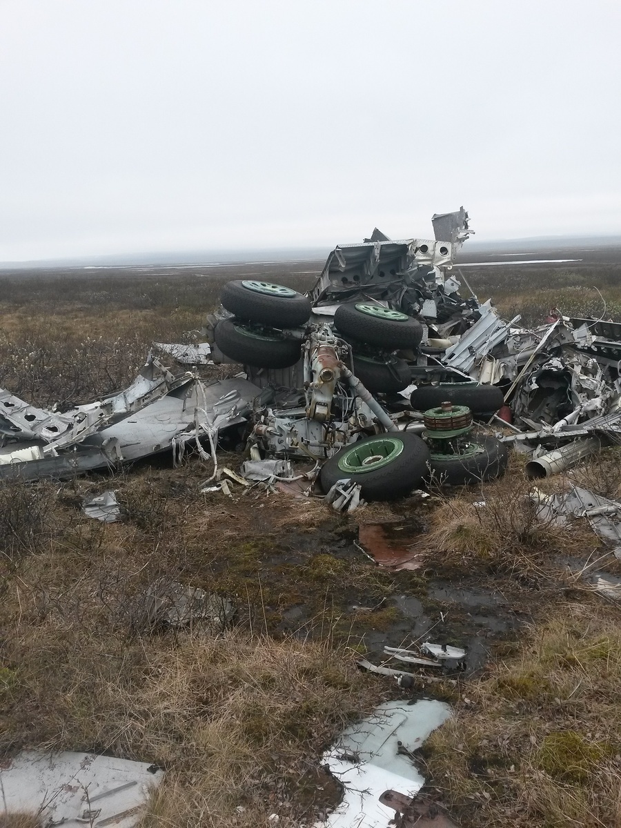 Fruit Flight An-12 Crash in Norilsk - My, Aviation, Airplane, The airport, Flight, Pilot, Crash, Catastrophe, Plane crash, civil Aviation, Norilsk, Incident, Longpost