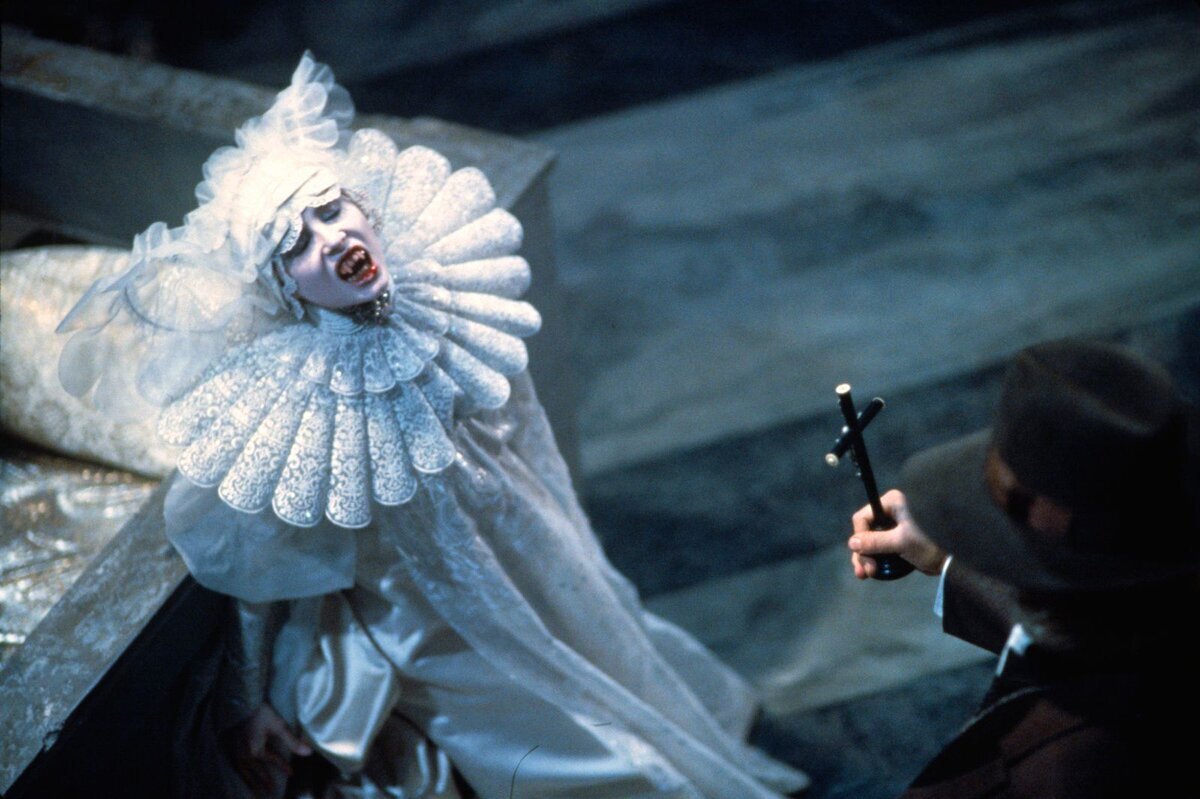 Mesmerizing Costumes and Character Styles in Vampire Movies (Part 2) - My, Horror, I advise you to look, Vampires, Dracula, Bram Stoker's Dracula, Style, The Witcher 3: Wild Hunt, The Witcher 3: Blood and Wine, Longpost, Costume, Interesting facts about cinema