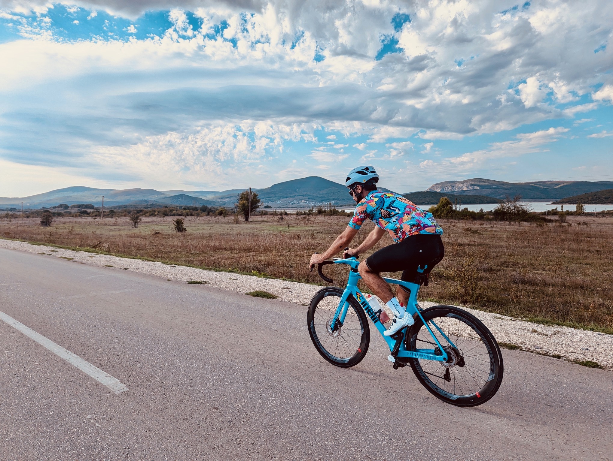 On highways along the South Coast - My, Bike ride, The mountains, Cyclist, Crimea, Longpost, The photo