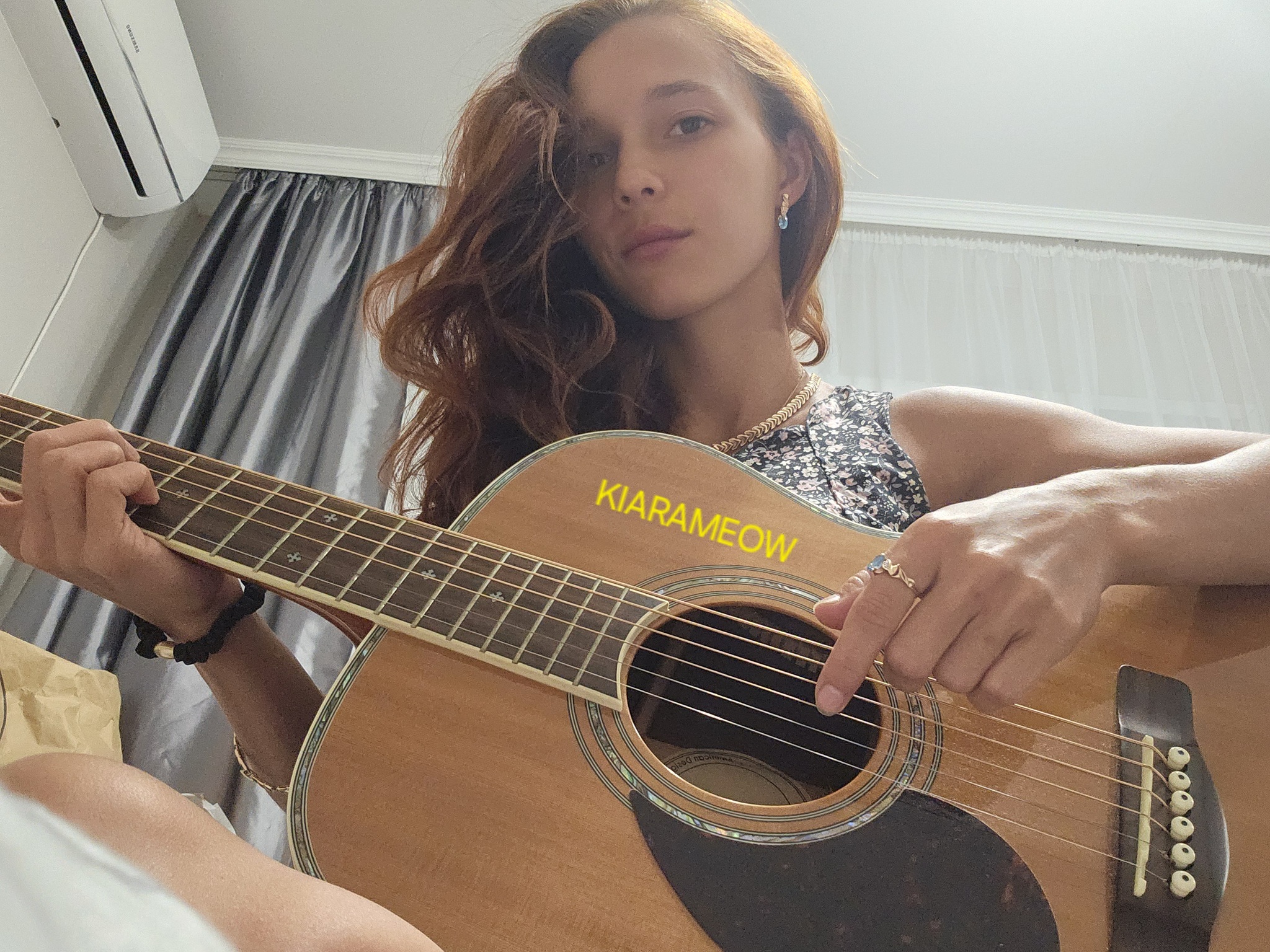 Ordinary girl, ordinary guitar - My, Porn Actors and Porn Actresses, Guitar, Music, Rating