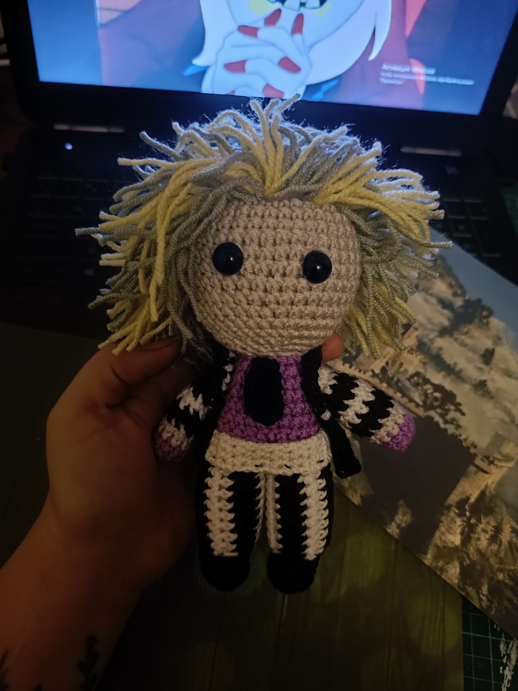 Beetlejuice - My, Knitted toys, Amigurumi, Knitting, Presents, Beetlejuice, Author's toy, Призрак, Longpost