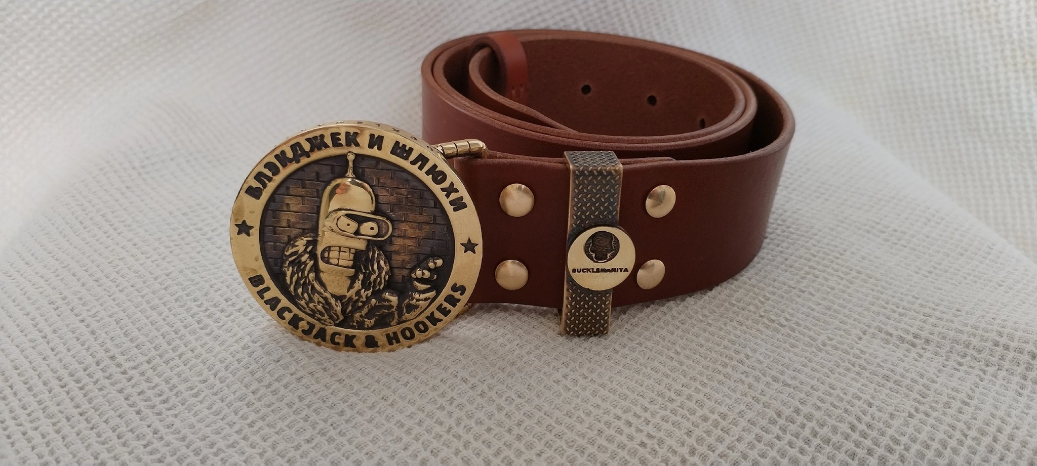 Allow yourself, be proud of yourself! - My, Belt buckles, Belt, Motivation, Humor, Advertising, No rating, Golden Biscuit, Brass knuckles, Bender (Futurama), Tula gingerbread, Fists, Mat, Success, Expensive, Video, Soundless, Longpost