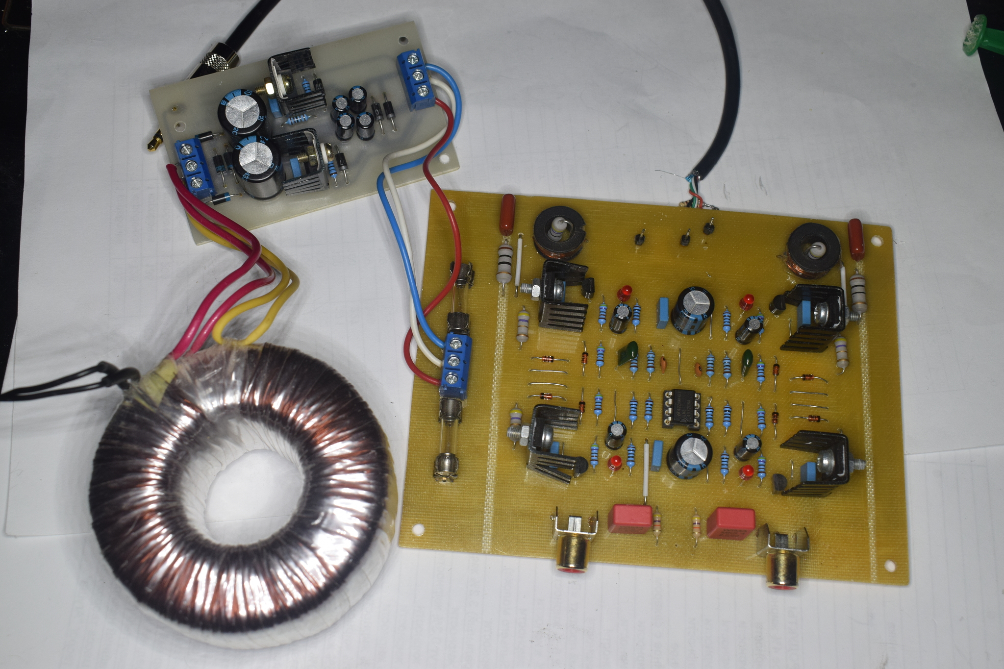 There was nothing to do, I got out the soldering iron in the evening. Headphone amplifier - My, Sound amplifier, Headphones, Operational amplifier, Transistor, Longpost