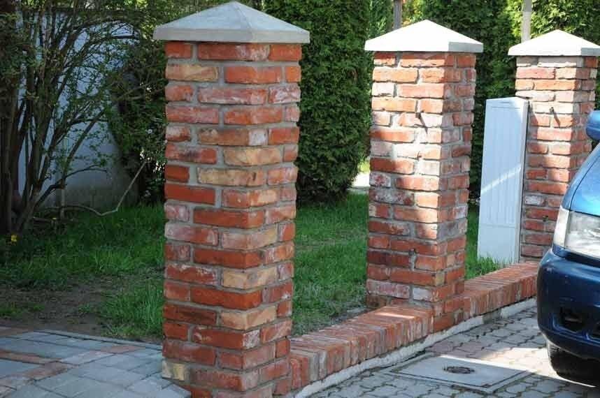 Brick fence posts are not just for the rich - Home construction, Repair, Tools, Telegram (link), Pillar, Fence, Fencing, Bricks