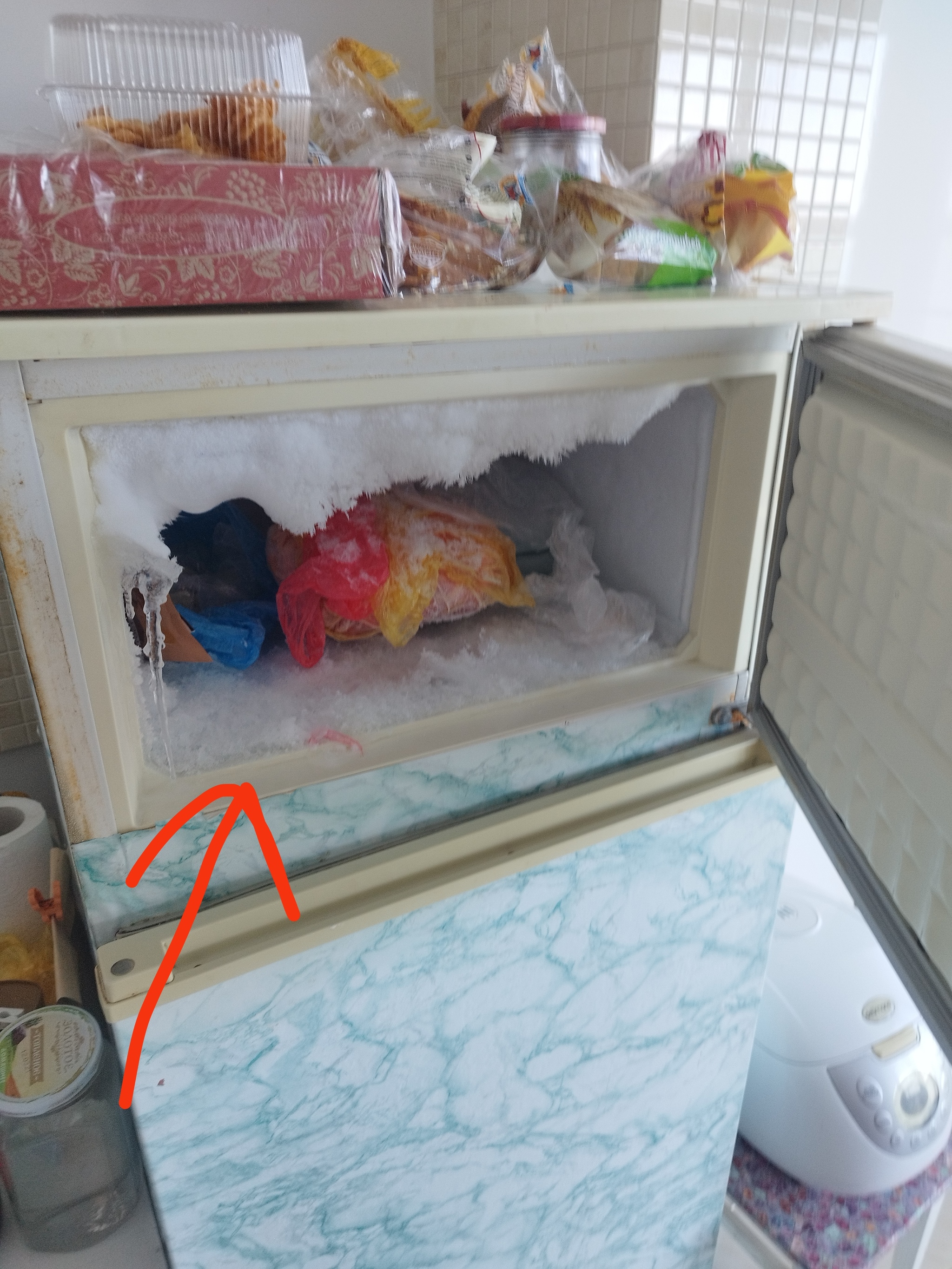 Replacing the rubber band in the refrigerator - My, Repair of equipment, Refrigerator, Refrigerator repair, Technics, Longpost