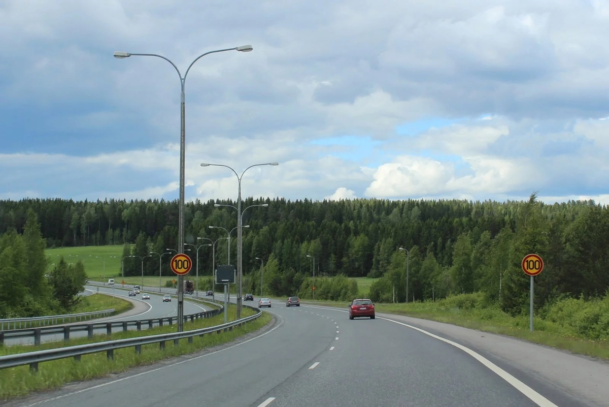 Nordpapp. Journey to the Edge of Europe. First version. Part 1 - My, Life stories, Travels, The photo, Norway, Finland, North cape, Reindeer, Deer, Locomotive, Video, Longpost