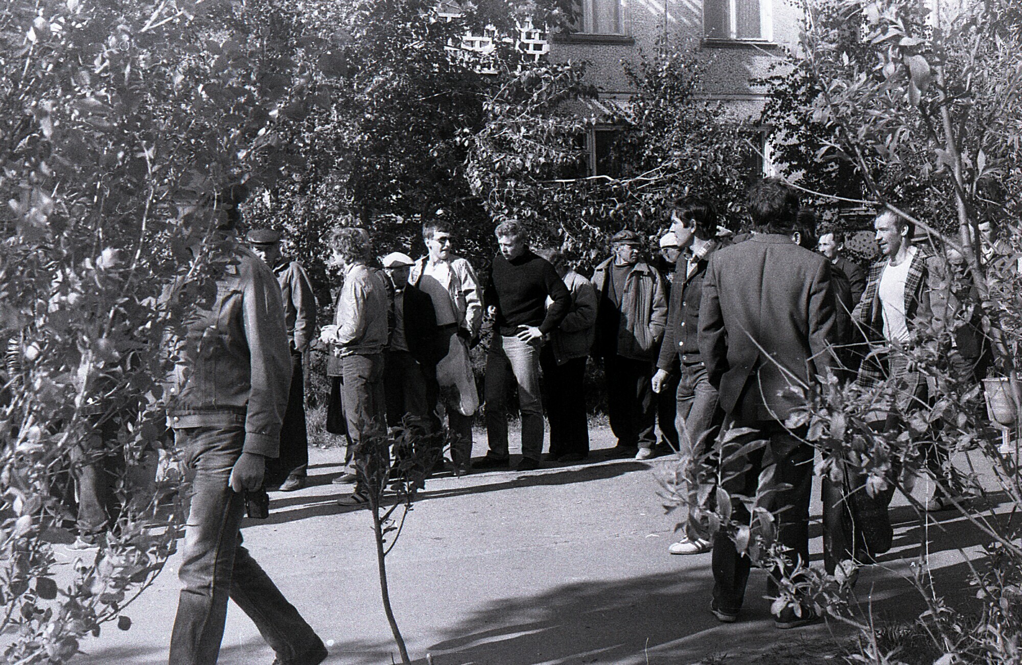 1988 год. Верхом на вездеходах - Моё, Пермь, Архангельск, Новодвинск, Геология, Геологи, Геофизика, Геофизики, Студенты, Летняя практика, Белые ночи, Воспоминания, 80-е, Длиннопост