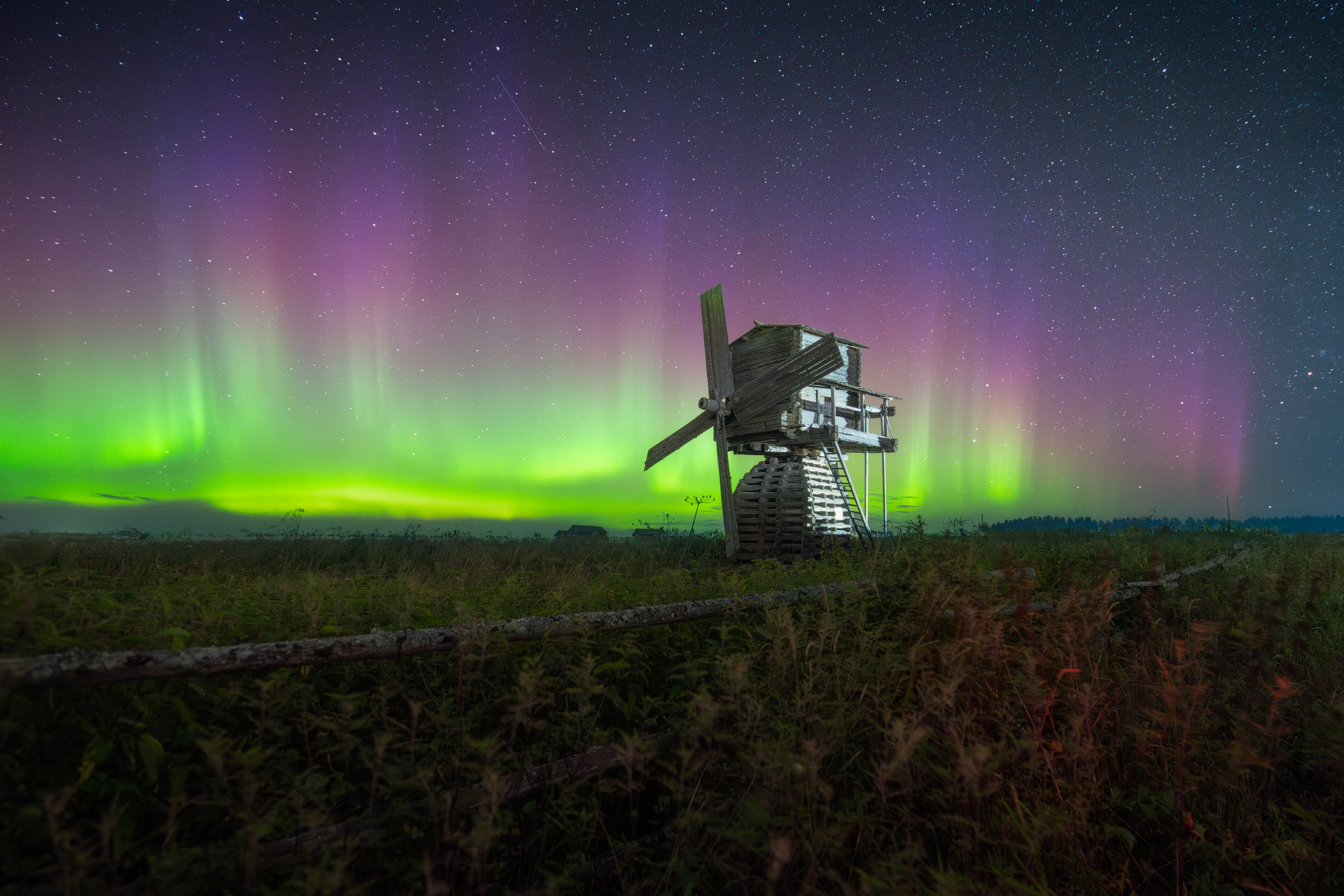 Aurora of September - My, Travel across Russia, Landscape, Village, Polar Lights, Arkhangelsk region, Mill, Autumn, North