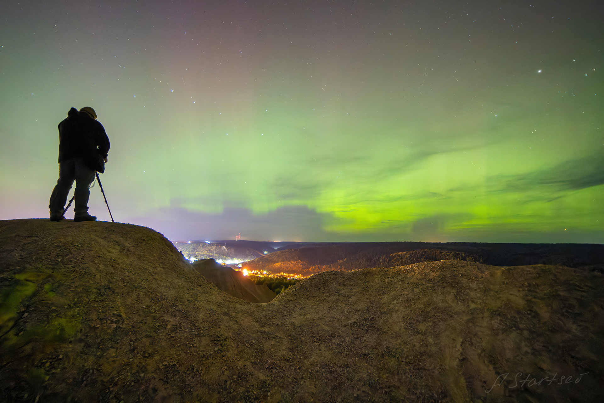 Ещё немного фотографий северного сияния произошедшего в ночь с 12 на 13 сентября, хоть и с опозданием на неделю - Моё, Полярное сияние, Звездное небо, Ночная съемка, Пейзаж, Пермский край, Ночь, Чусовой, Длиннопост