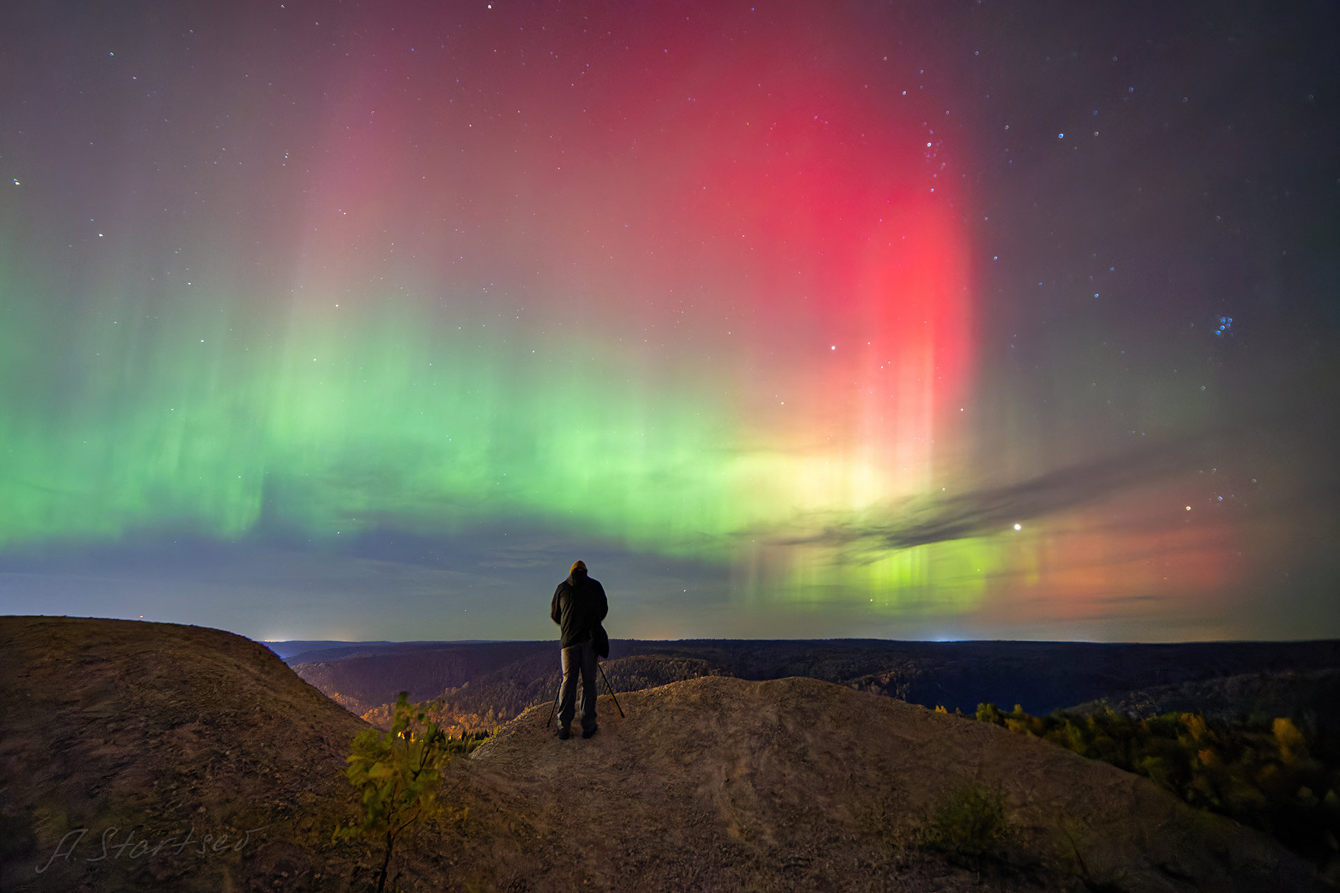 Ещё немного фотографий северного сияния произошедшего в ночь с 12 на 13 сентября, хоть и с опозданием на неделю - Моё, Полярное сияние, Звездное небо, Ночная съемка, Пейзаж, Пермский край, Ночь, Чусовой, Длиннопост