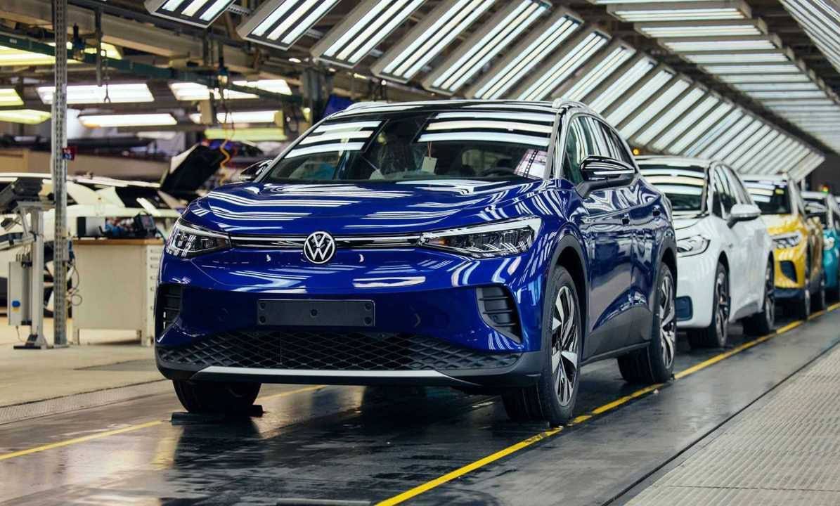 Volkswagen приостановит производство ID.4 из-за протекающих ручек - Транспорт, Автомобилисты, Авто, Telegram (ссылка), Электромобиль, Volkswagen