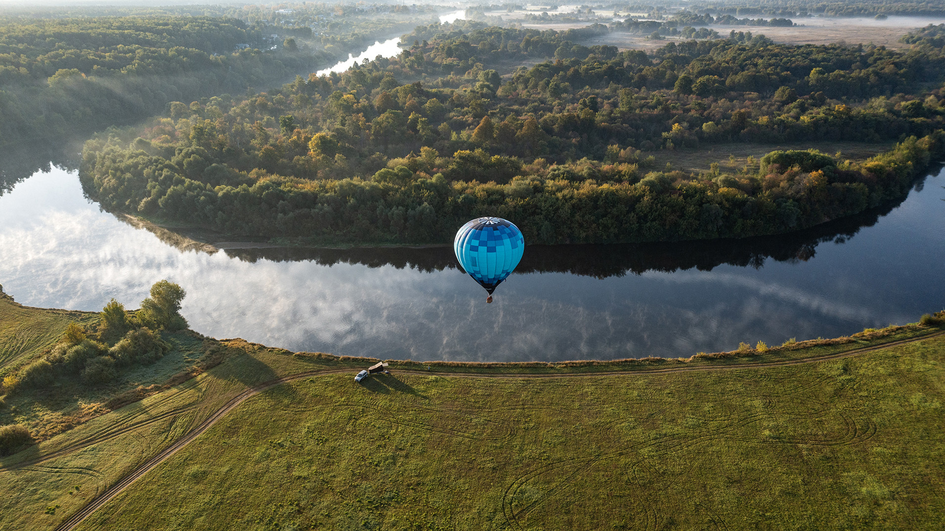 Bogolyubovo at dawn - My, Drone, Vertical video, Sunrises and sunsets, dawn, Drone, Travels, Bogolyubovo, Vladimir region, Fog, Video, Youtube, Longpost