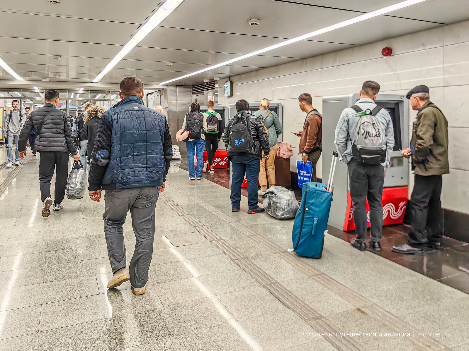 Metro at the airport: convenient, fast, cheap - My, Public transport, Travel across Russia, Vnukovo, Metro, Moscow Metro, The airport, The photo, Transport, Moscow, Longpost