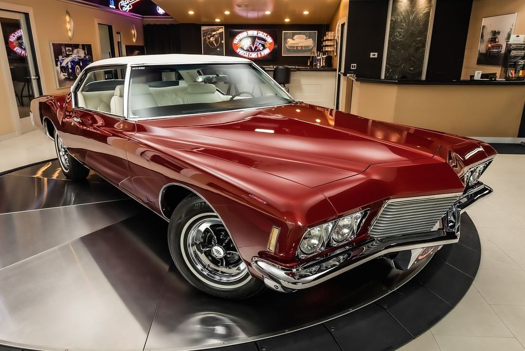 Restored 1971 Buick Riviera - Restoration, Retro car, Video, Soundless, Vertical video, Longpost