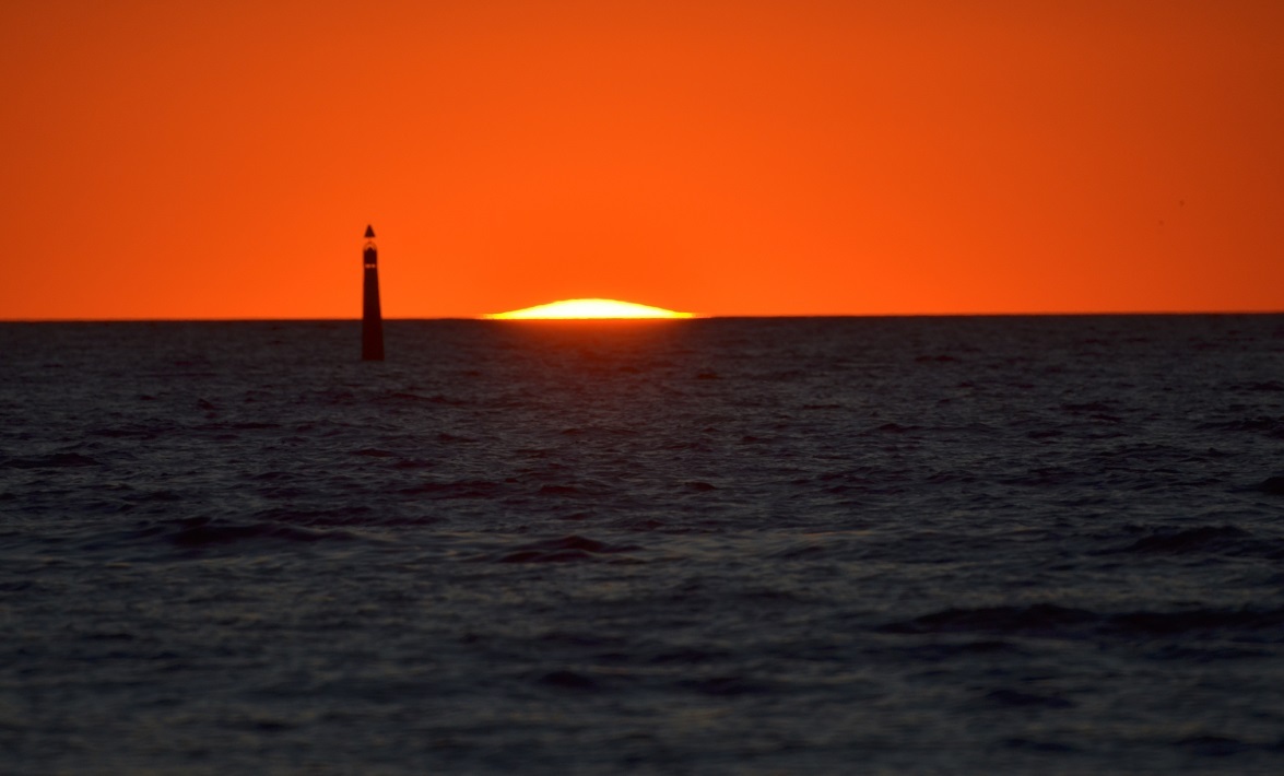 Orange sunset in Anapa - My, Astronomy, Sky, Space, Sunset, Anapa, Sea, Longpost