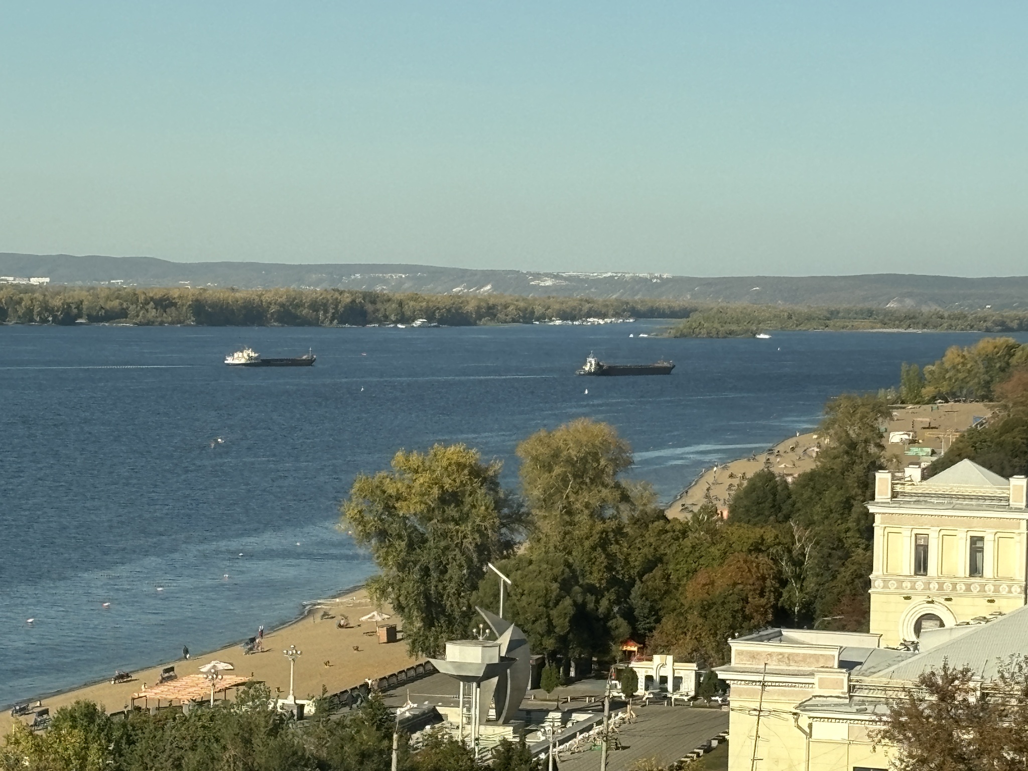 Солнечный осенний денек на Волге - Моё, Река Волга, Осень, Солнце, Фотография, Самара