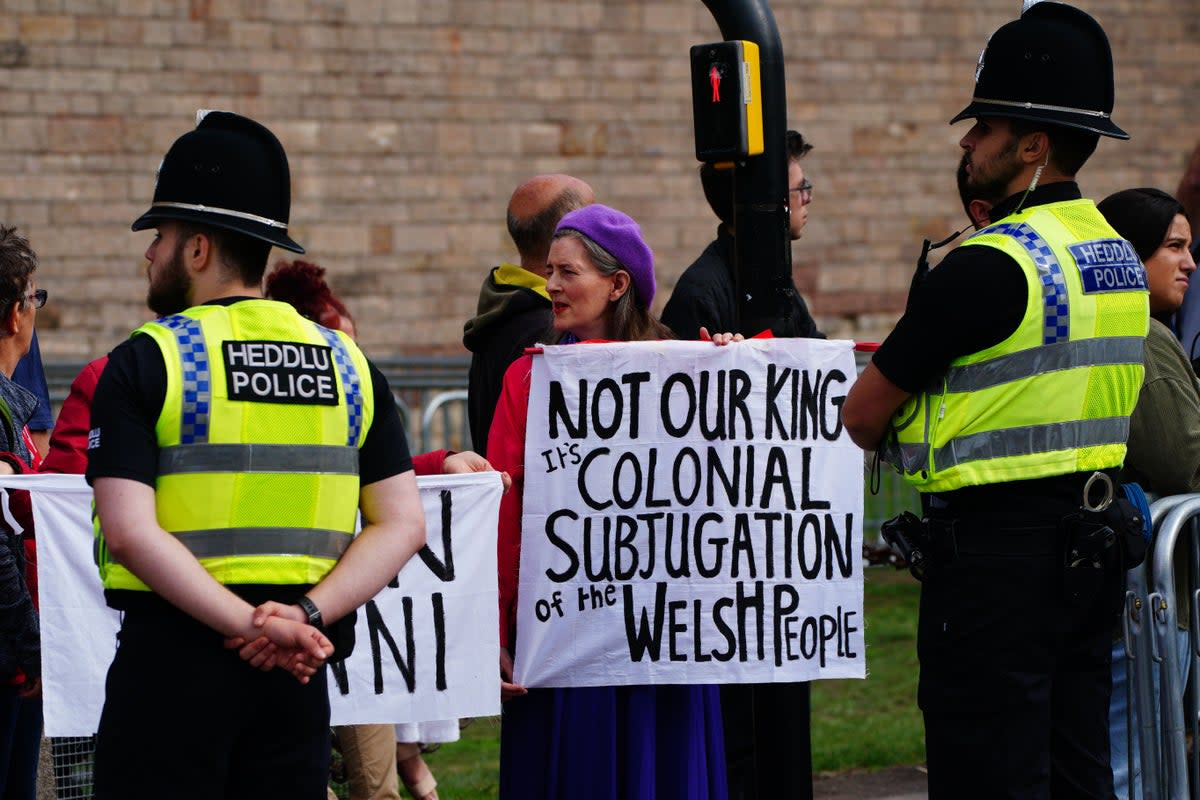 The Queen's Funeral: Predictions and Reality - Queen Elizabeth II, England, Funeral, coronation, King Charles III (Prince Charles), Longpost