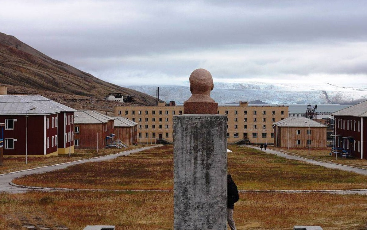 The Mystery of an Abandoned Village in the Middle of the Arctic Ocean - Village, Spitsbergen, Miners, Arctic Ocean, Abandoned, North, Bigpiccha, Longpost