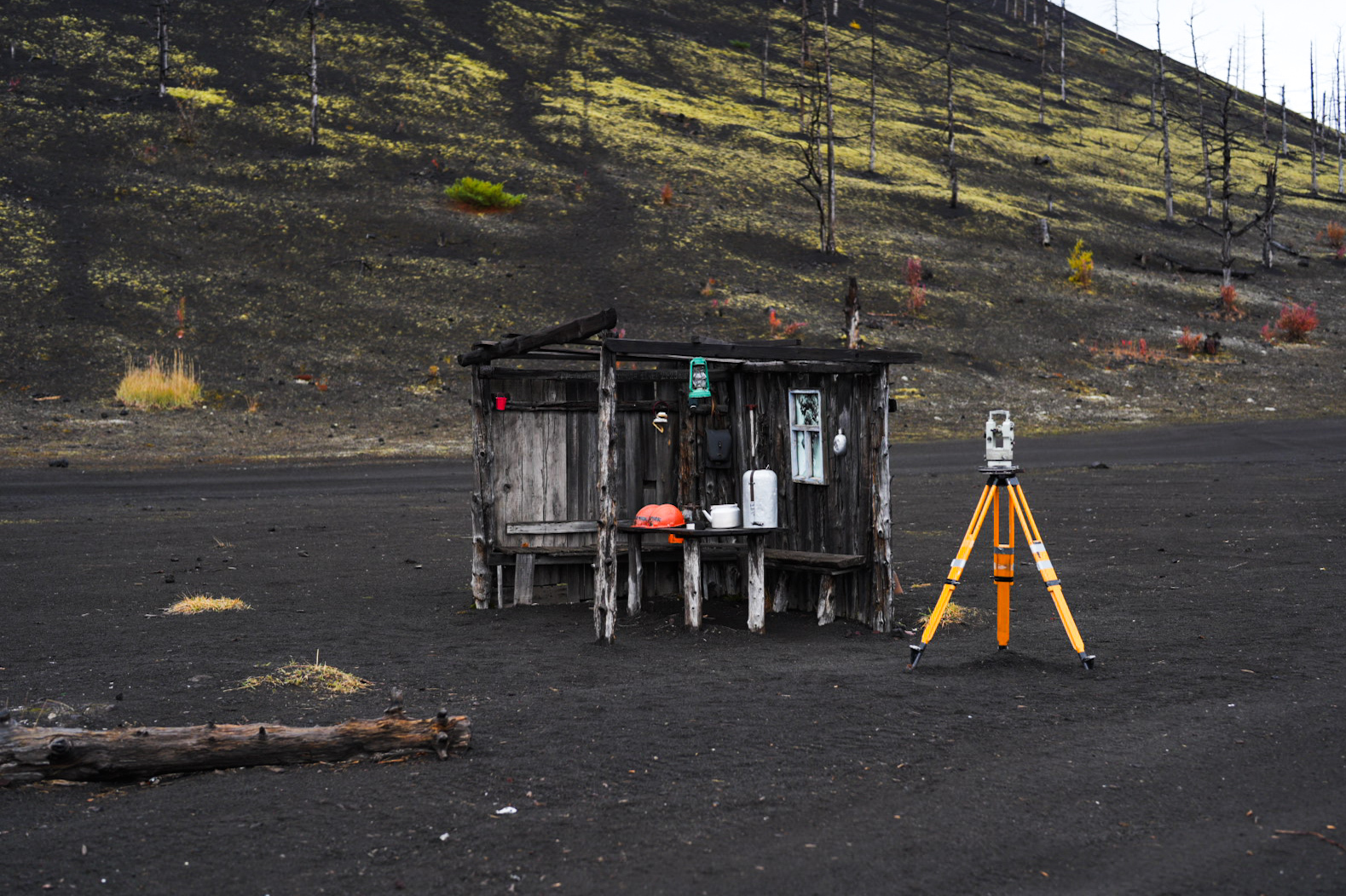 Installation near Tolbachik: In memory of the Leningradskaya base and the Mi-4 helicopter - My, Kamchatka, Volcano, Travels, Longpost