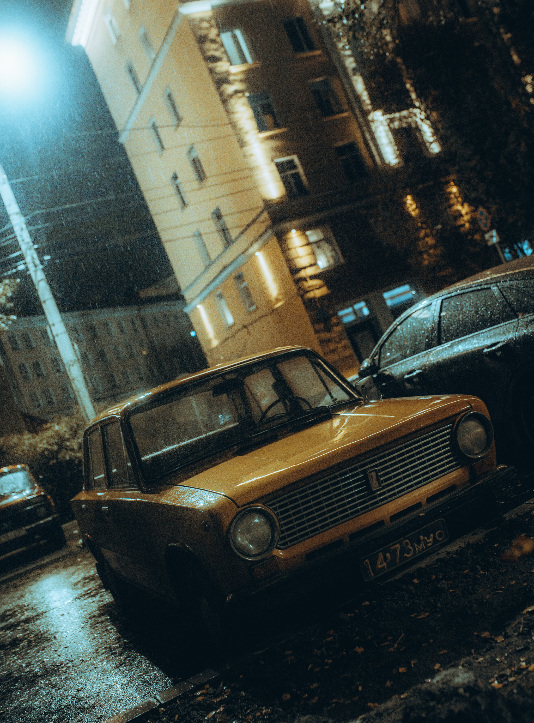 Sometimes something old attracts more than something new... - My, Murmansk, Kola Peninsula, Night city, The photo, Vaz-2101