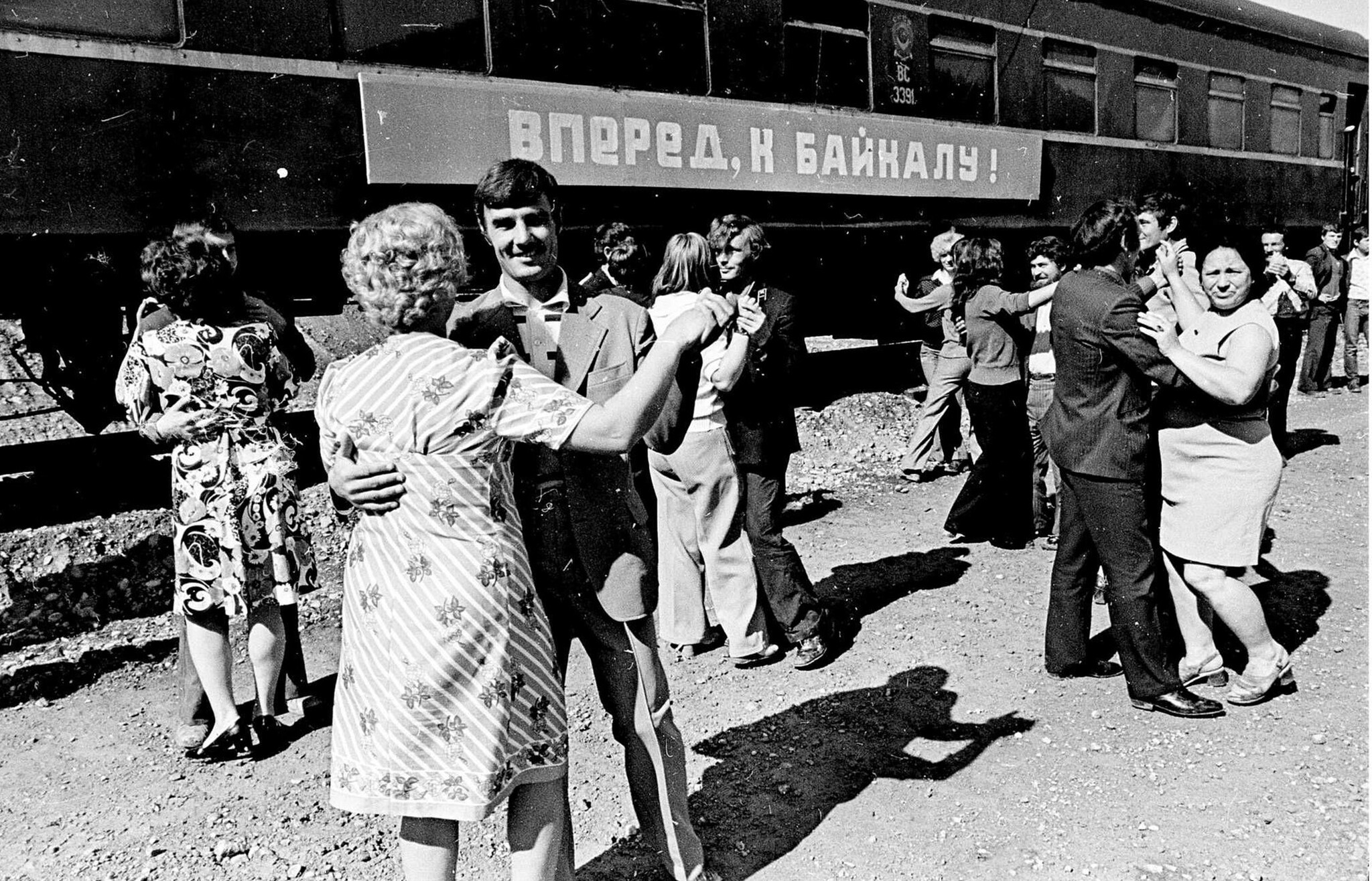 Do you hear time humming: BAM - the USSR, История России, Made in USSR, Bam, Childhood in the USSR, 70th, New building, Black and white photo, Housewarming, Taiga, Railway, Old photo, Film, 80-е, Siberia, Historical photo, Telegram (link), Longpost