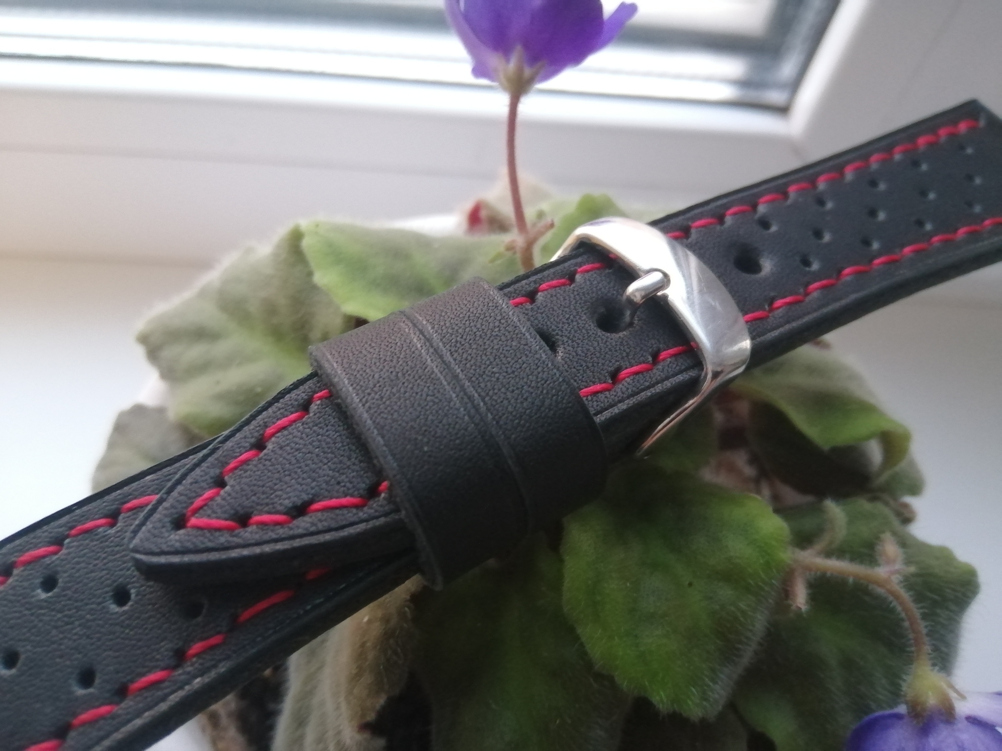 Casio Edifice EFS-S520CBL-1A Watch Strap. Strap with red stitching - My, Accessories, Watch strap, Strap, Leather products, Needlework without process, Tambov, Voronezh, Male, Natural leather, Longpost