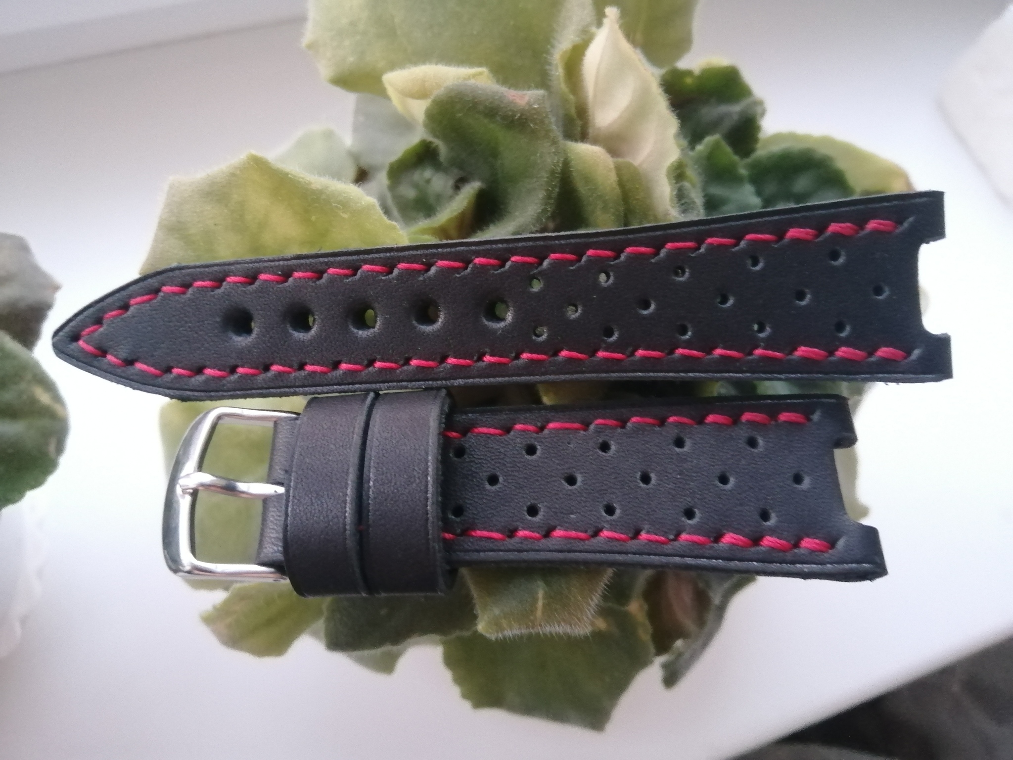 Casio Edifice EFS-S520CBL-1A Watch Strap. Strap with red stitching - My, Accessories, Watch strap, Strap, Leather products, Needlework without process, Tambov, Voronezh, Male, Natural leather, Longpost