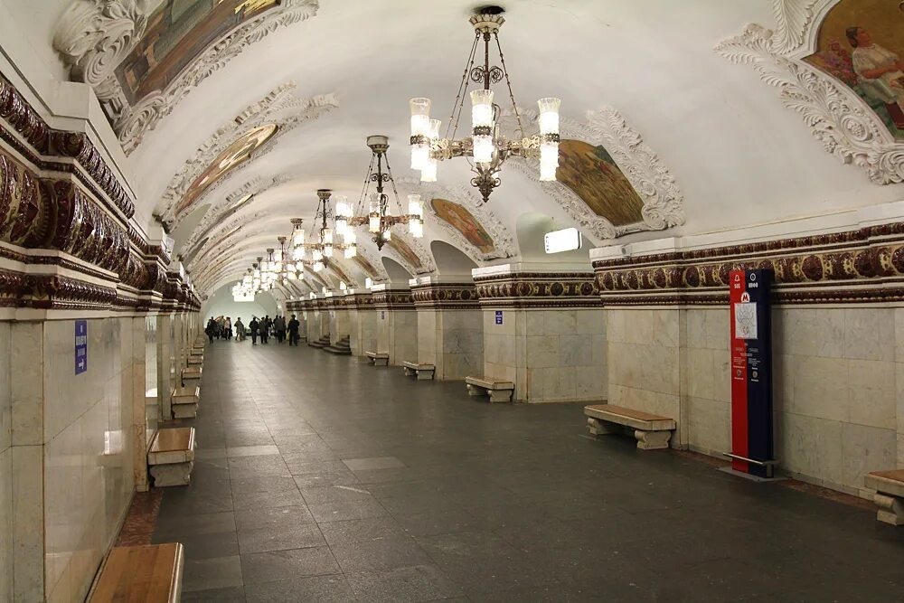 4 most station lines of the Moscow metro, where the most people have suitcases - My, Metro, Transport, Public transport, Railway, A train, Moscow, Moscow Metro, Stations, Longpost