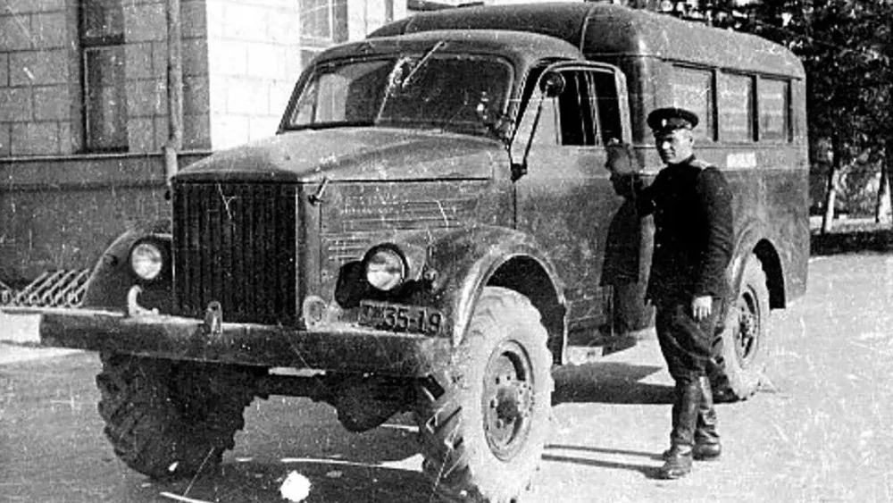 Why did police cars in the USSR have such colors?! - Militia, Car, Color, the USSR, Fishkinet, Longpost