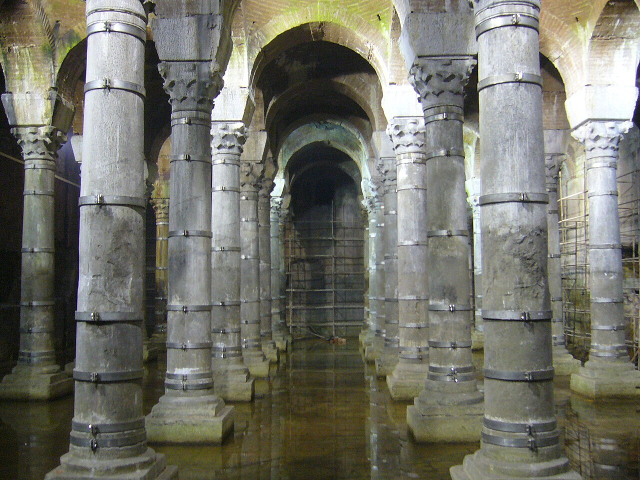 Ancient Roman underground reservoirs - Ancient Rome, The Roman Empire, Antiquity, Archeology, Reservoir, Water supply, Architecture, Art, Longpost