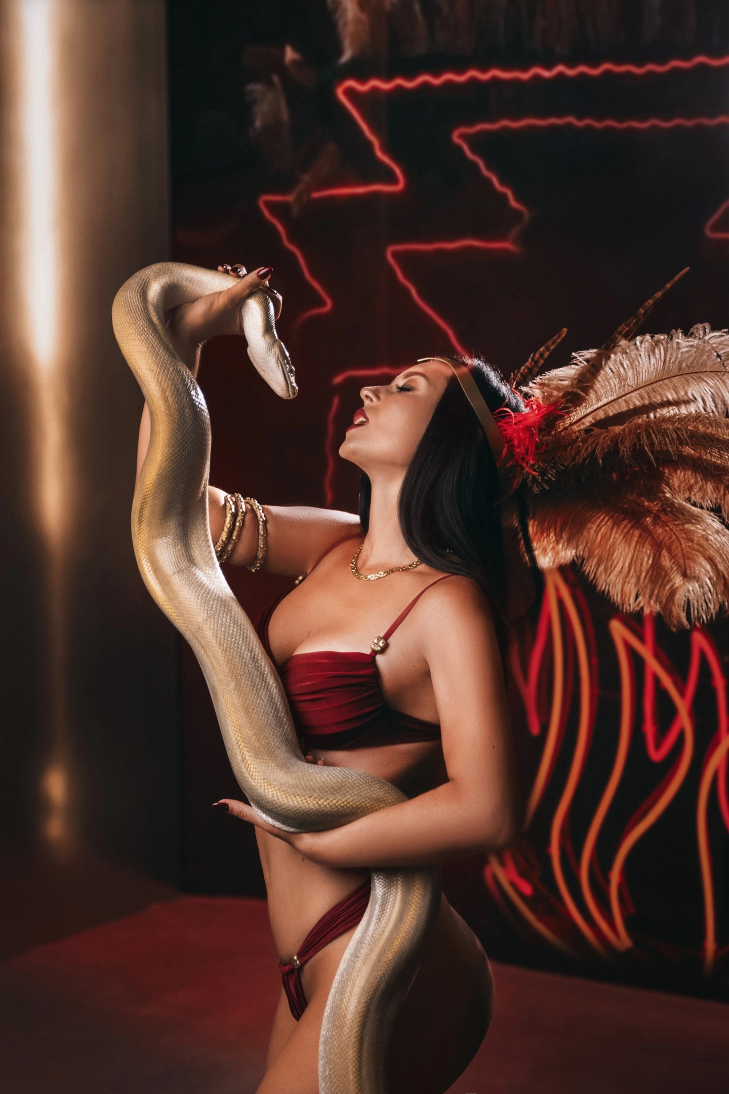 Santanico Pandemonium. From Dusk Till Dawn Cosplay - My, Cosplay, From dusk to dawn, Quentin Tarantino, Snake, Dancing, Video, Movies, Fantasy, Vampires, Vertical video, Longpost, The photo