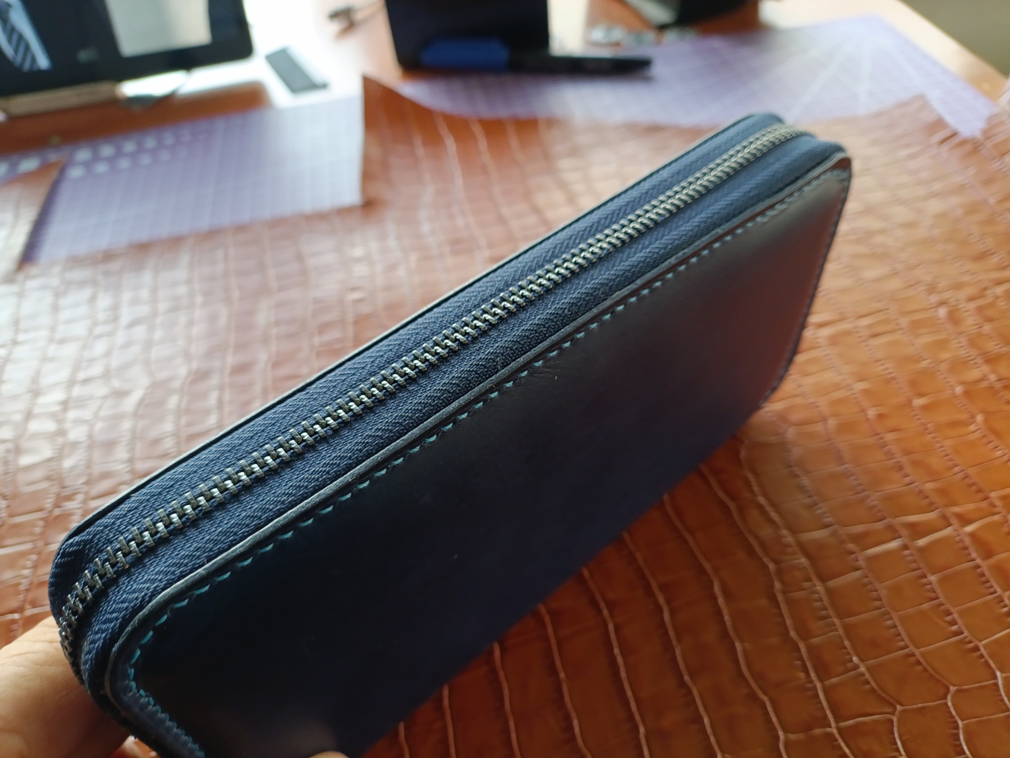 Small and big wallet - My, Leather products, Handmade, Wallet, Zipper, Natural leather, Lockeray, Longpost, Needlework without process