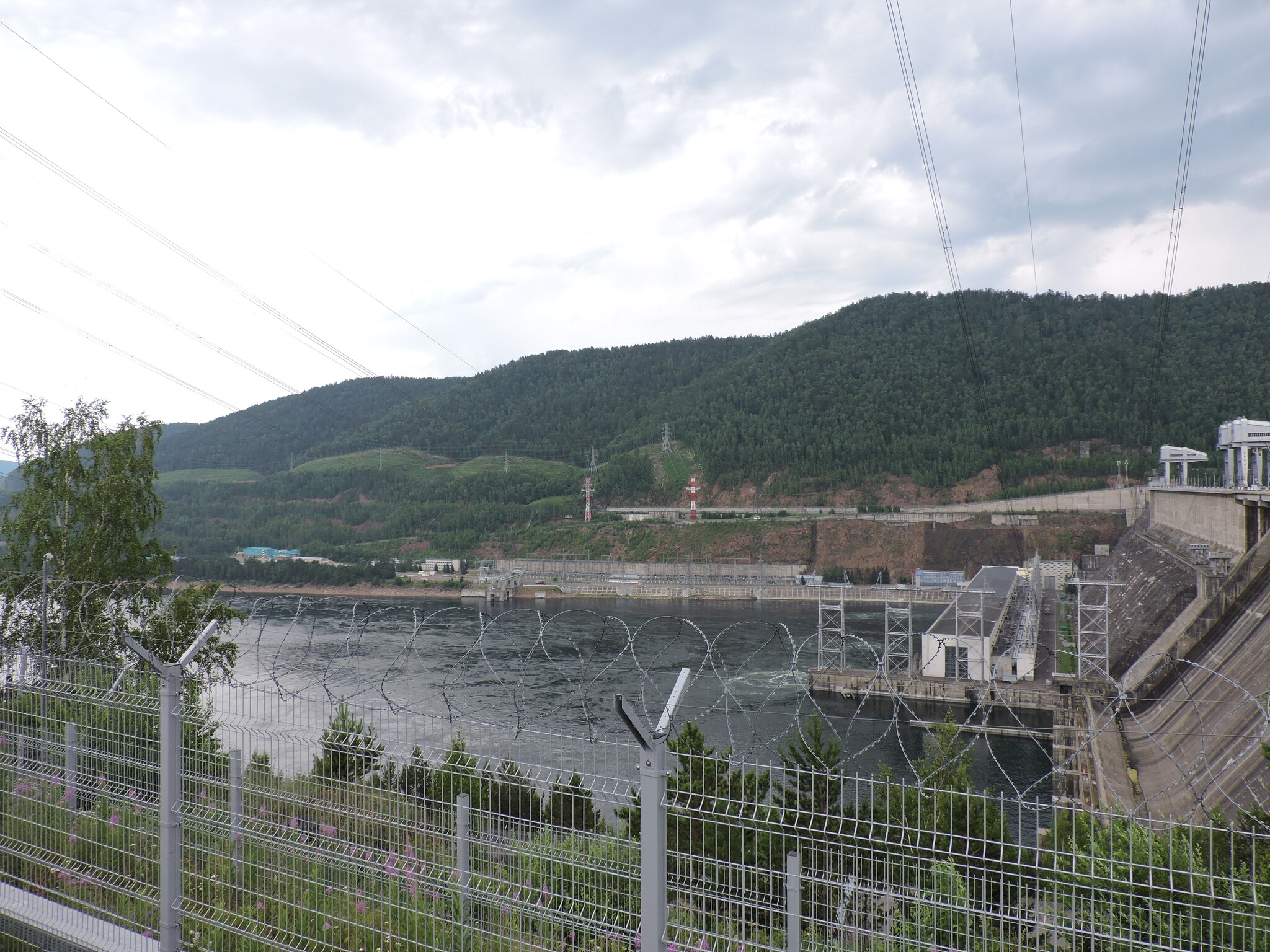 Krasnoyarsk hydroelectric power station - My, Travel across Russia, Road trip, Krasnoyarsk HPP, Krasnoyarsk region, Longpost