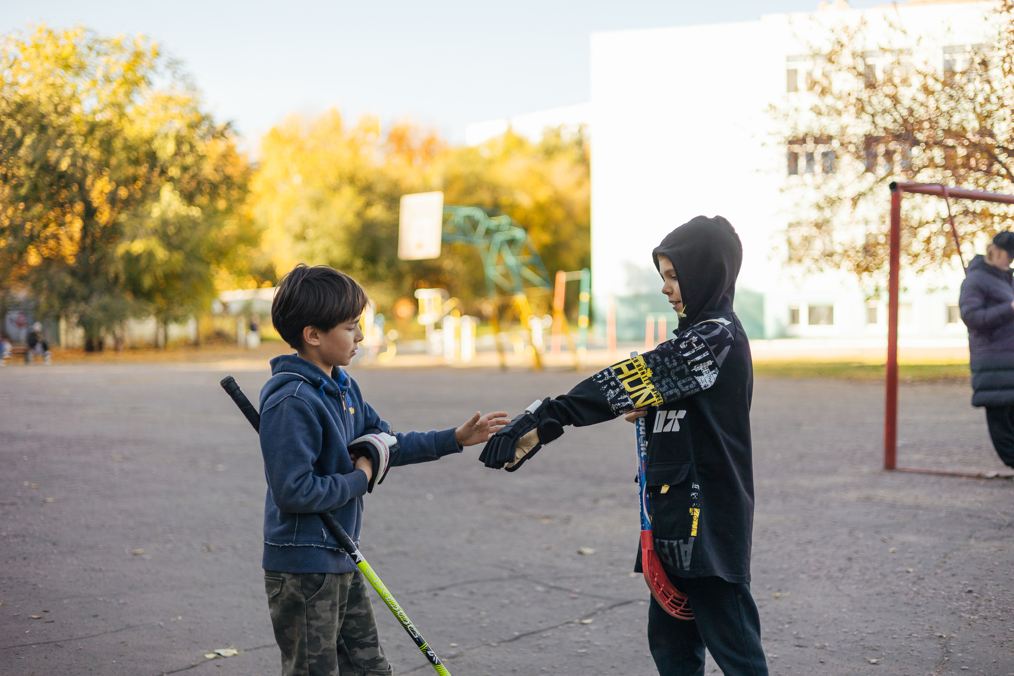 HC Meteor - My, The photo, Russia, Canon, Children, Childhood, Hockey, Courtyard, Workout, Omsk, Street photography, Kindness, Milota, Longpost