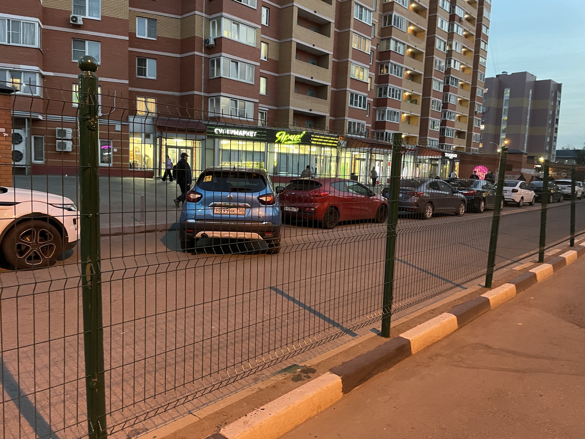 This is not a parking master, this is already a maestro - Неправильная парковка, Parking Wizard, Auto